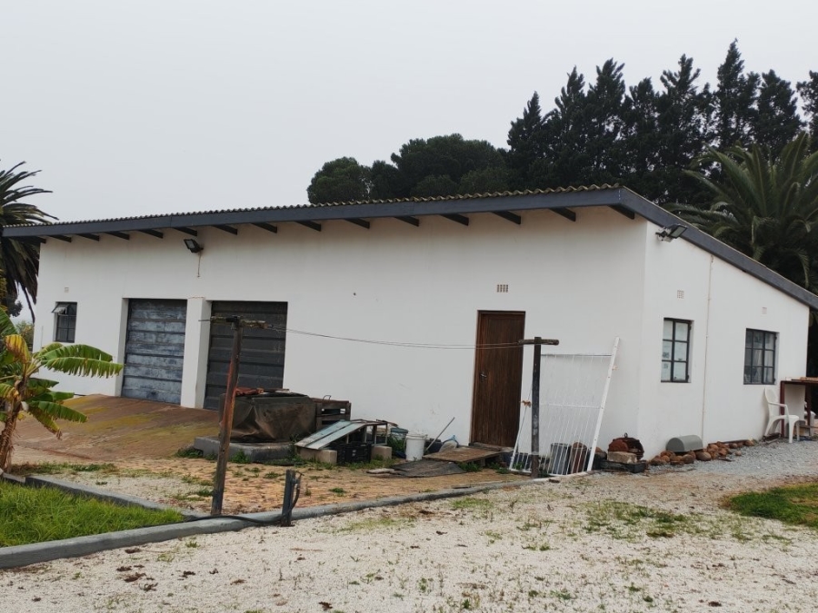 4 Bedroom Property for Sale in Koekenaap Western Cape